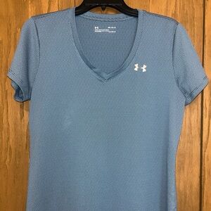 Under Armour Women's V-Neck Short Sleeve Loose Fit Heat Gear in Blue